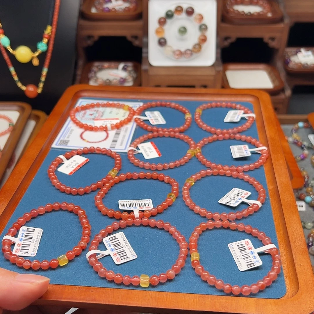 南红玛瑙未镶嵌手链