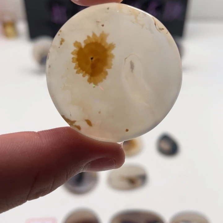 玛瑙/玉髓未镶嵌吊坠(不含链)