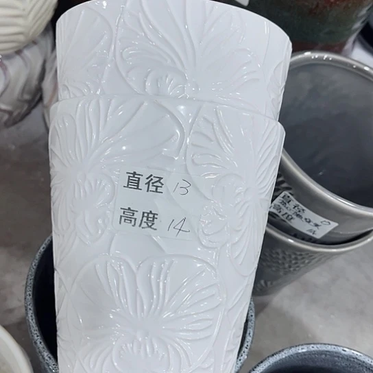 多肉绿植陶瓷花盆9.9包邮，有孔