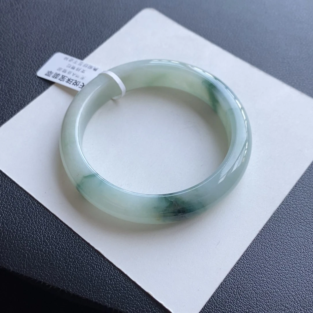 翡翠手镯未镶嵌66号54.8-11.4-7.9