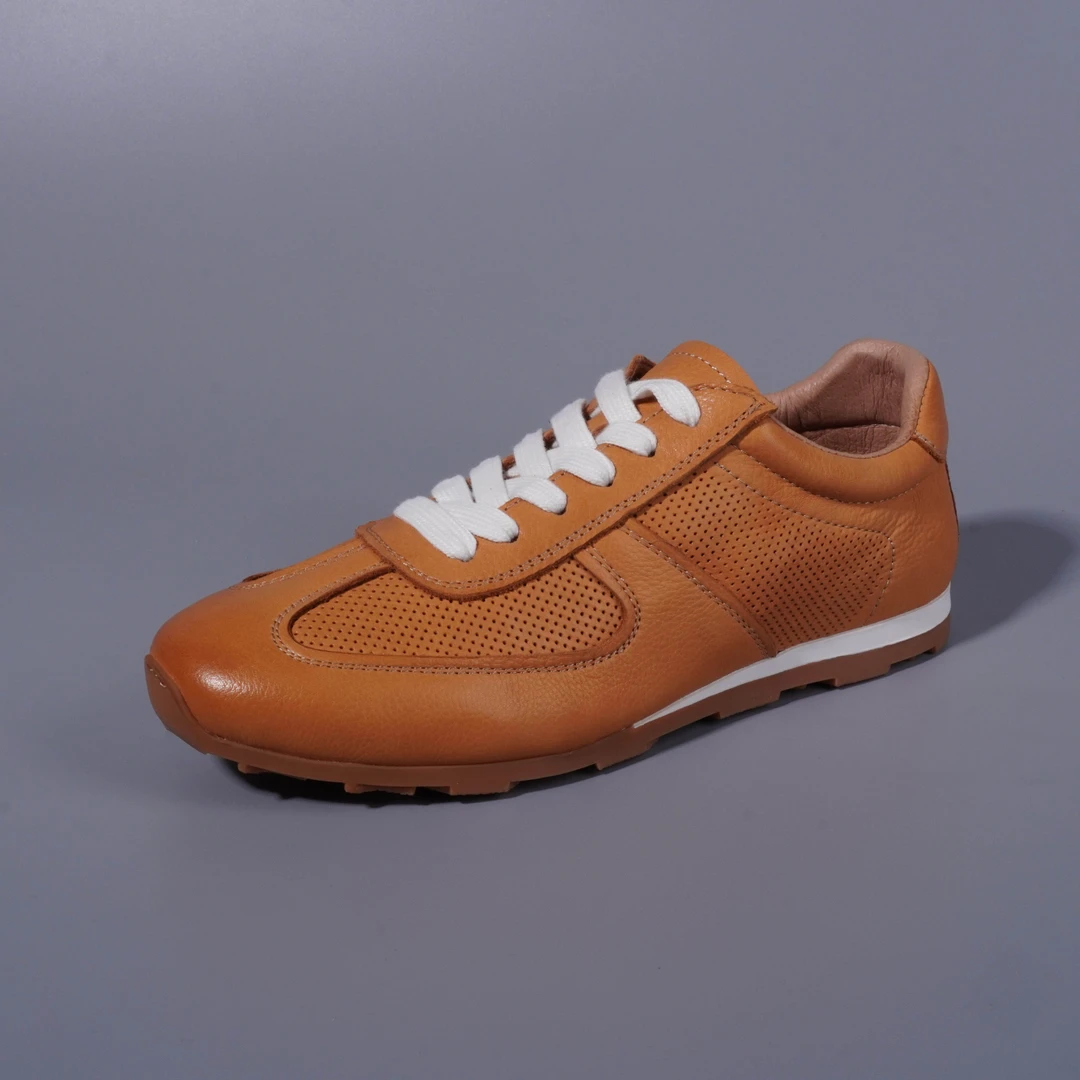 圣梵仕男四季时尚透气轻便舒适头层牛皮真皮户外运动德训阿甘鞋