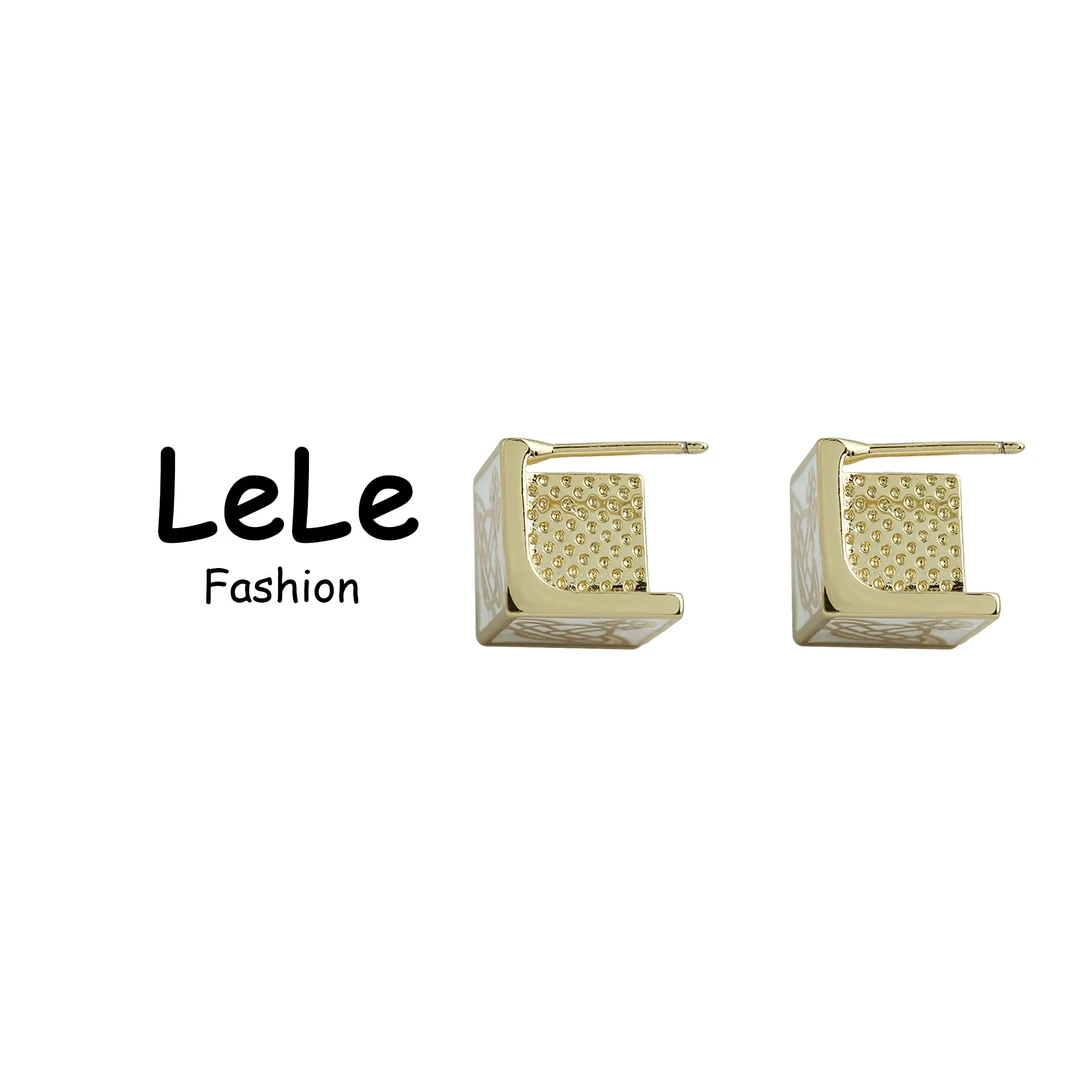 铜合金珐琅耳饰 【3021】LeLe 耳钉 土星白色珐琅设计师款