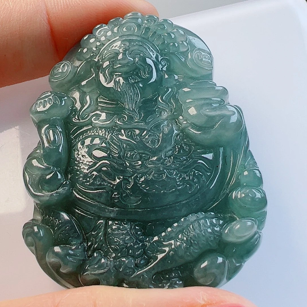 翡翠未镶嵌颈饰111