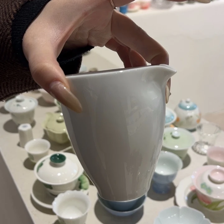 公道杯。