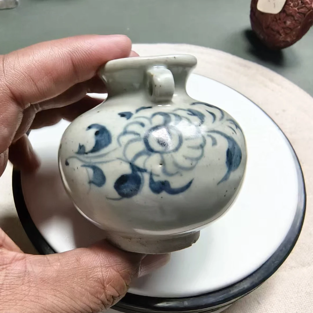青花花卉纹双系罐