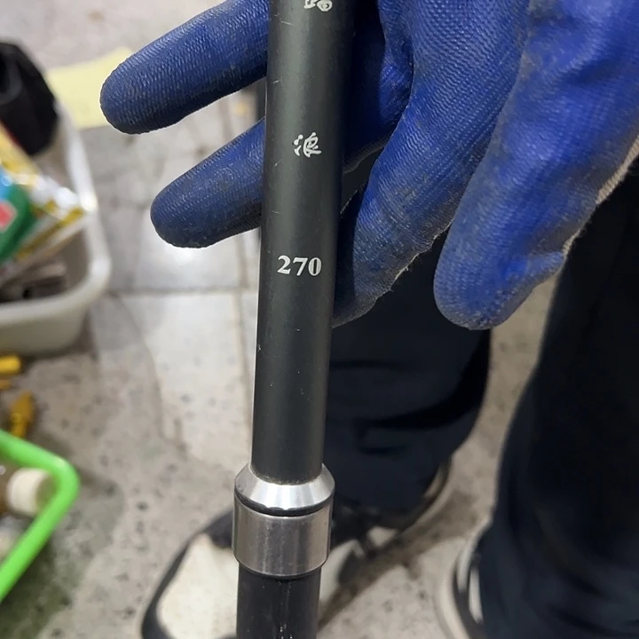 九***千2.7米踏浪海杆随机发