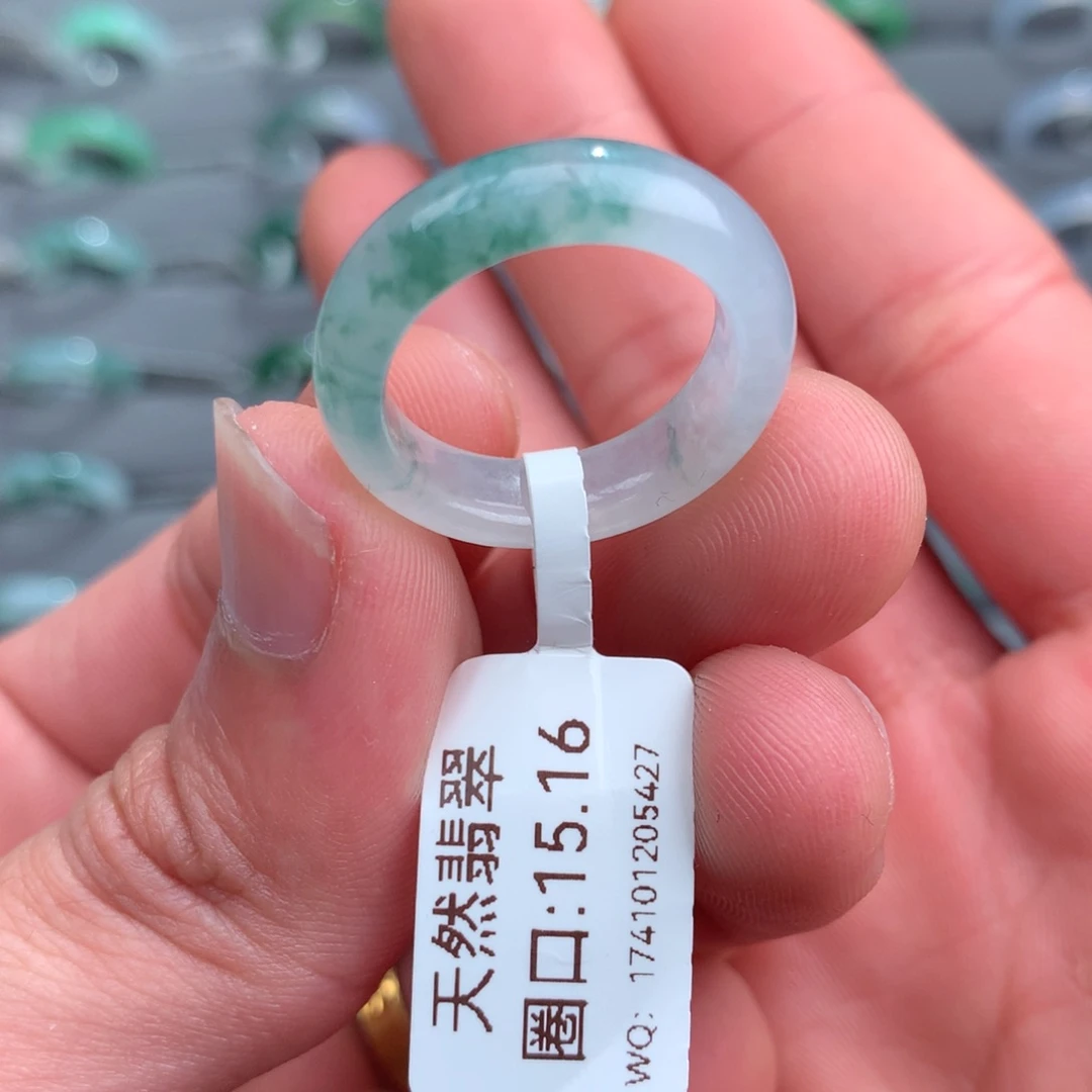 翡翠戒指未镶嵌天然