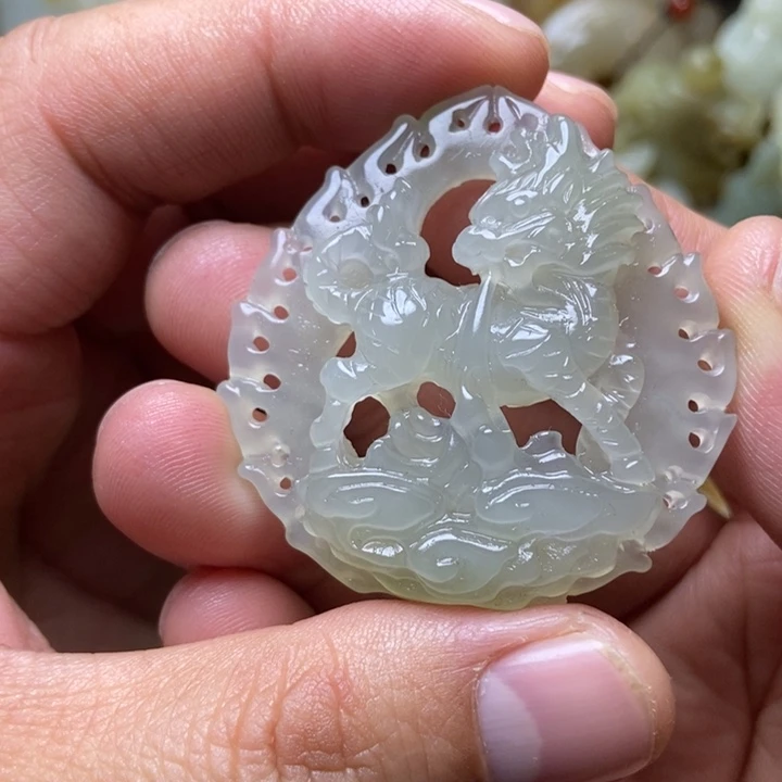 和田玉未镶嵌挂件