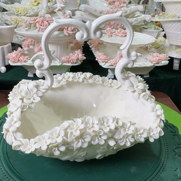 赤***微瑕提篮满花重工