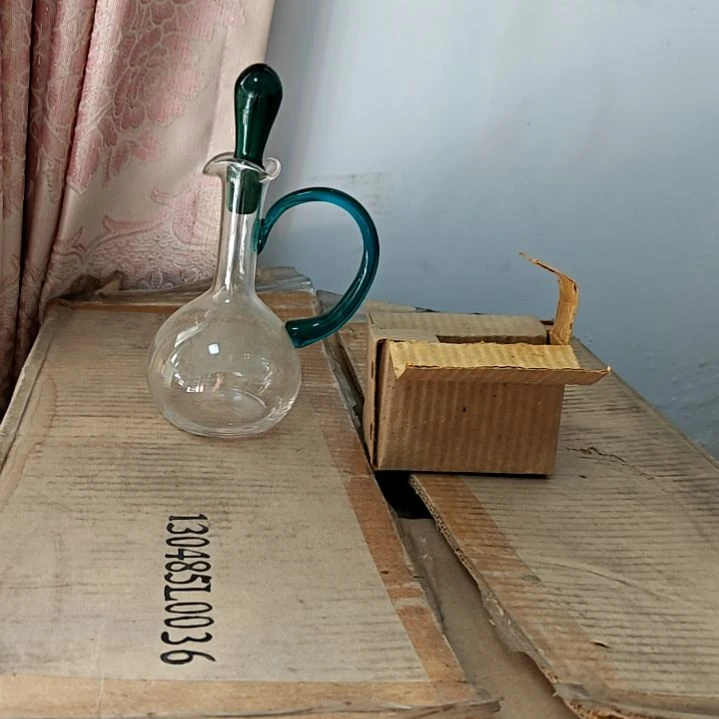 摆件盘子碗茶壶啥都有
