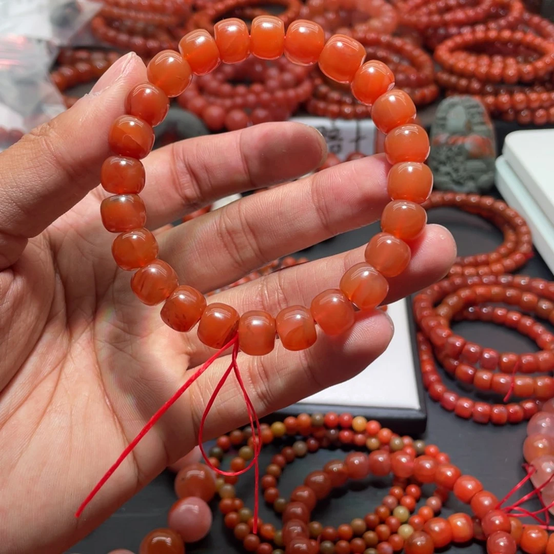 南红玛瑙手链未镶嵌飞***?