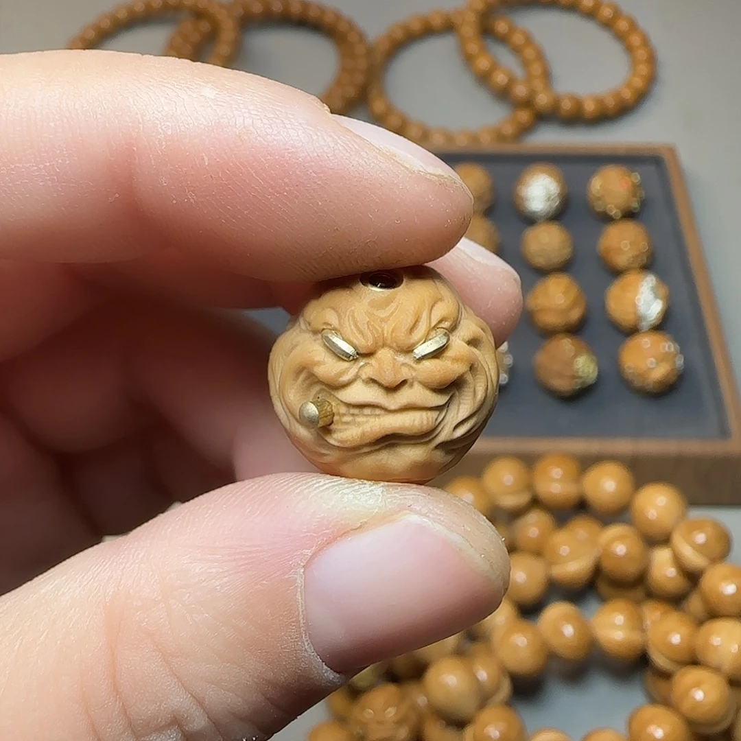 彪***彪吊坠猴头核桃福利微瑕烟鬼不退换