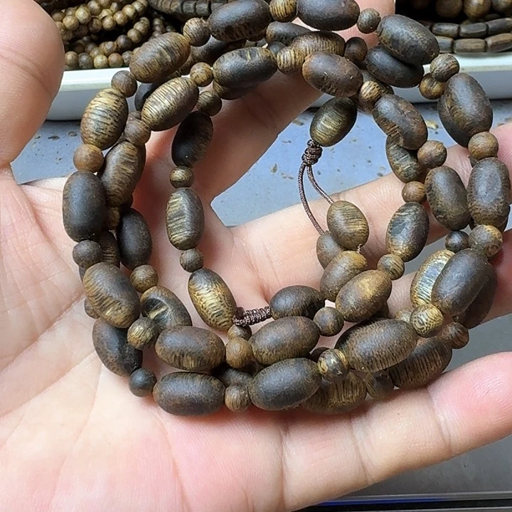 沉香手串万*乌身手串20克加