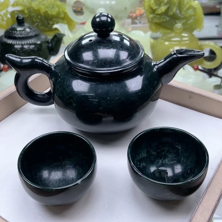 蛇纹石玉壶未镶嵌