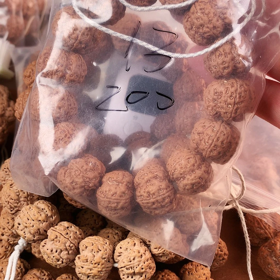 忧***哥金刚菩提手串13呜呜呜