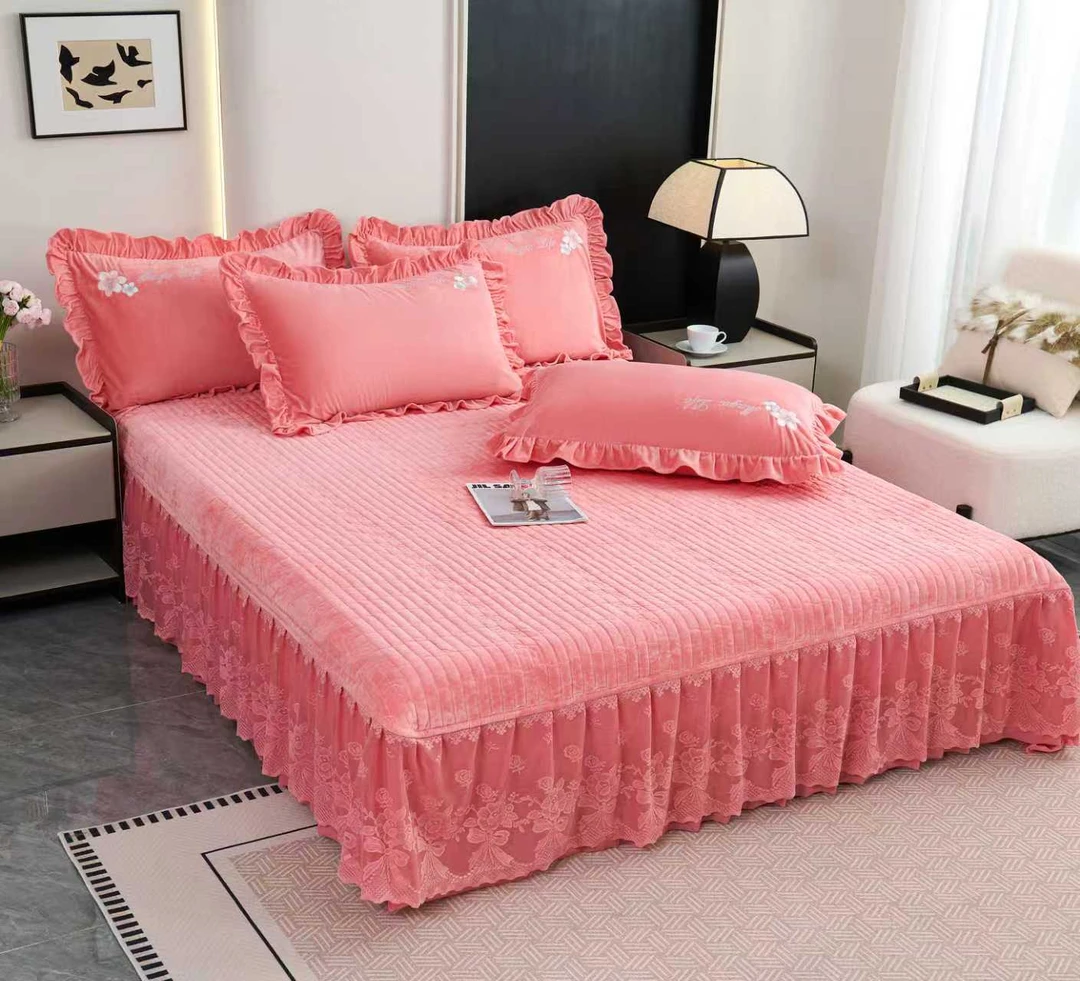 新款高端蕾丝刺绣款婴儿绒单床盖