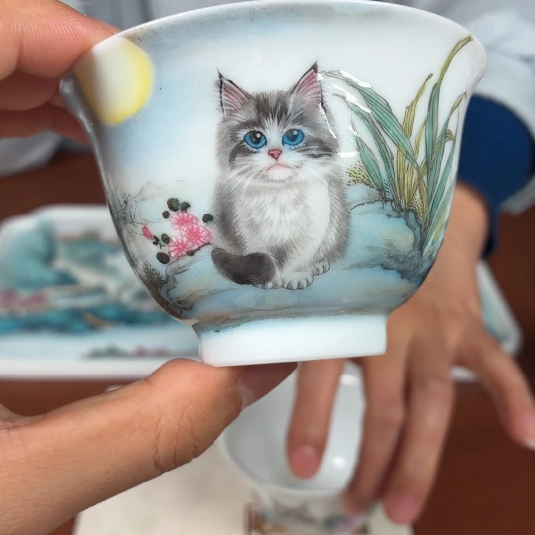 杯子瓷瓷姑娘景德镇陶瓷艺术