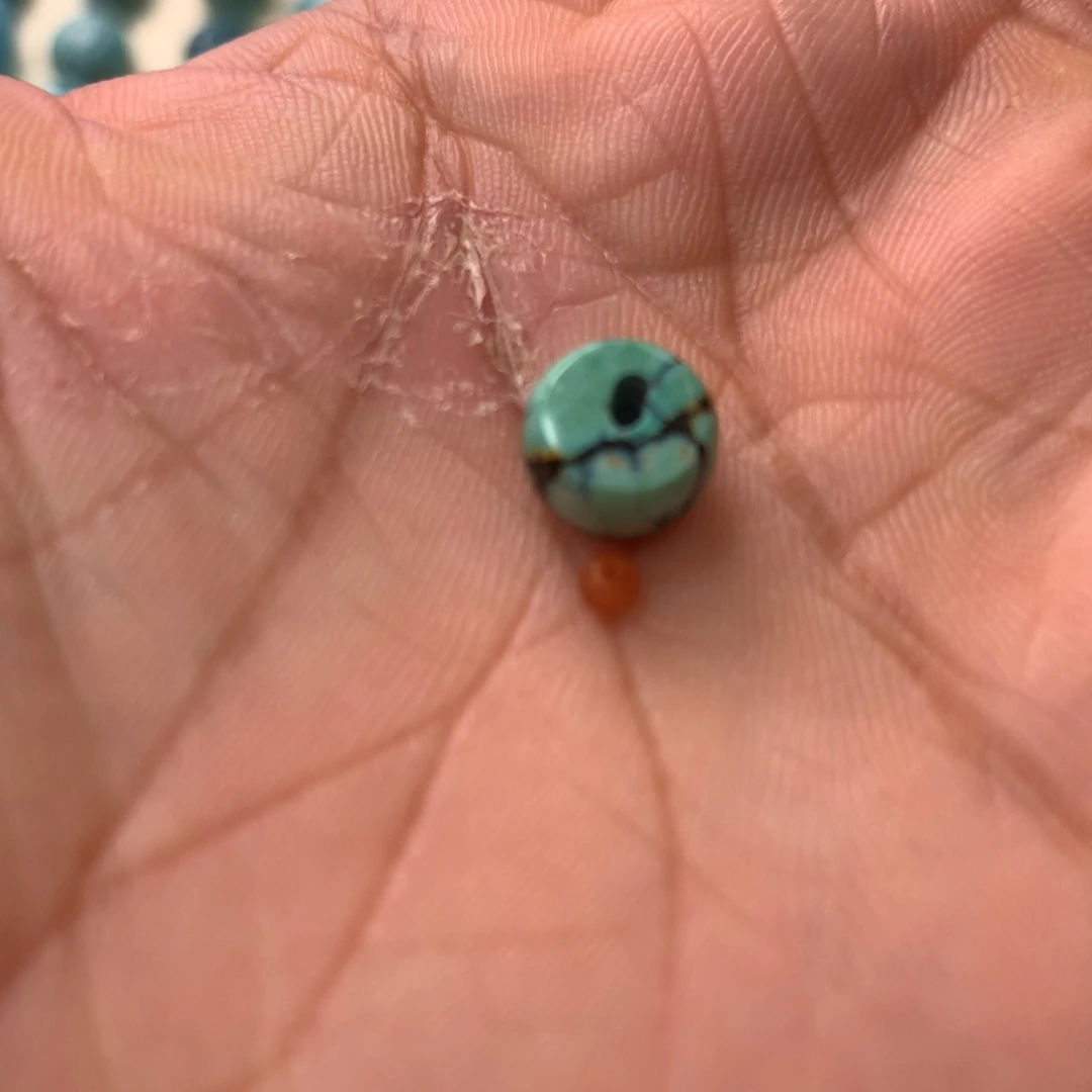 南红玛瑙未镶嵌珠宝奇石