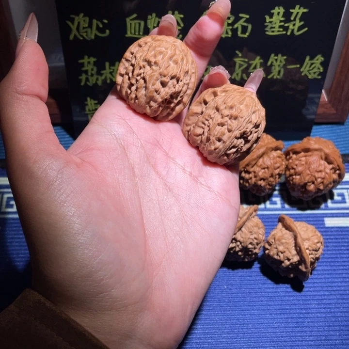 35三角白608 1111111111