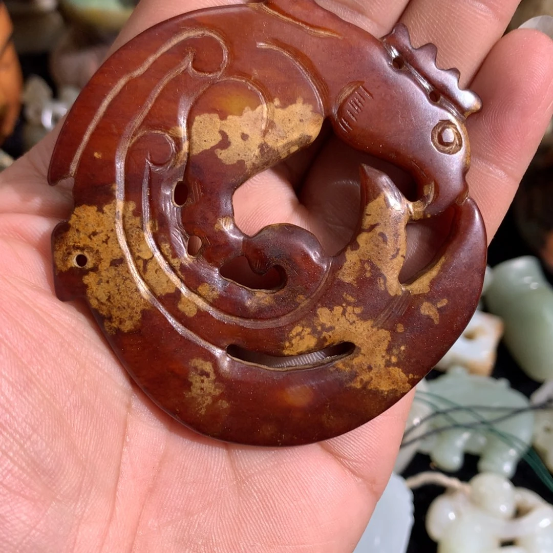 透闪石质玉未镶嵌颈饰