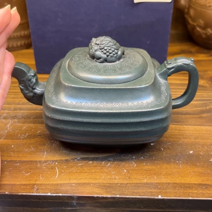 紫砂壶等艺术精品