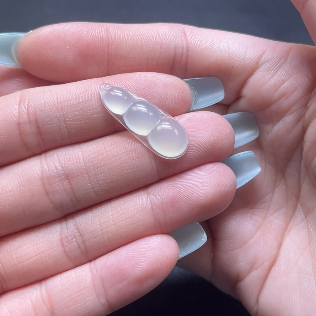 翡翠裸石缅甸翡翠