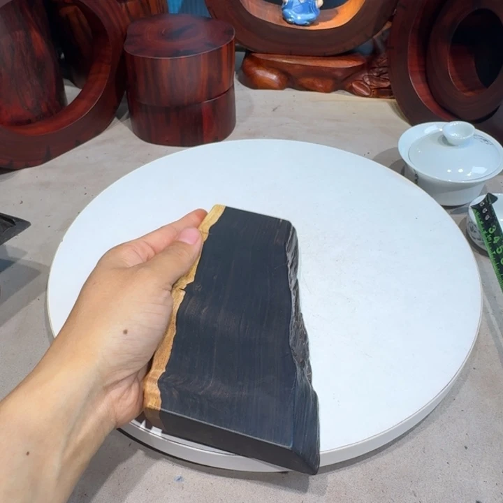 家***豪大果紫檀（缅甸花梨）