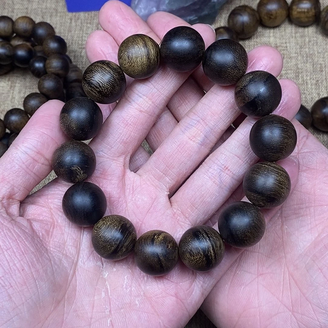 沉香手串云**步越南芽庄白棋楠