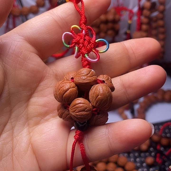 吊坠桃核龙纹桃枭