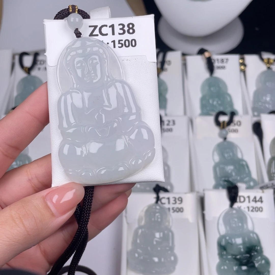 翡翠未镶嵌颈饰zc138