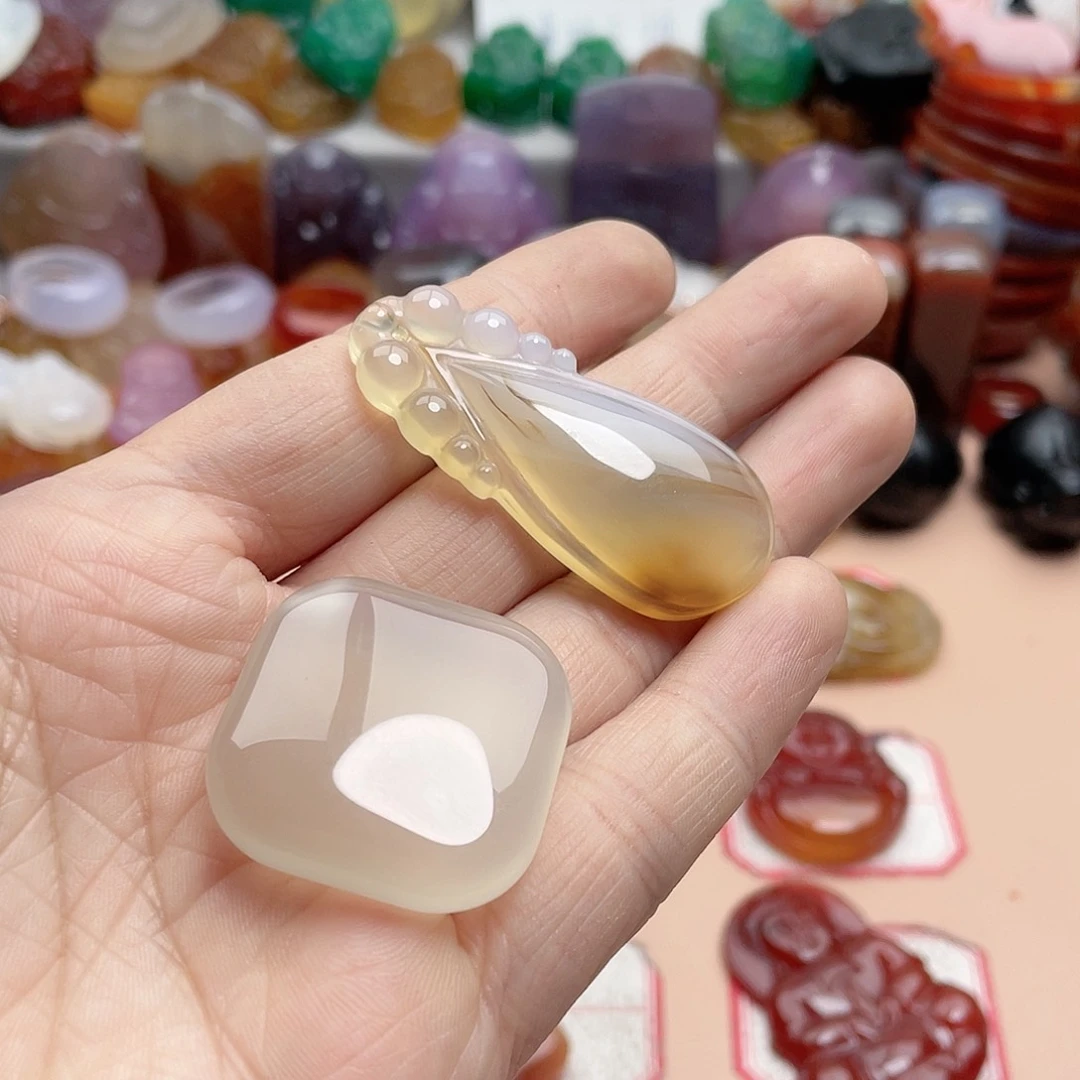 玛瑙/玉髓颈饰银S925镀金镶嵌我***呆