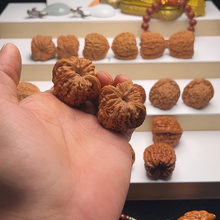 手串/手链核桃40拉丝凹底