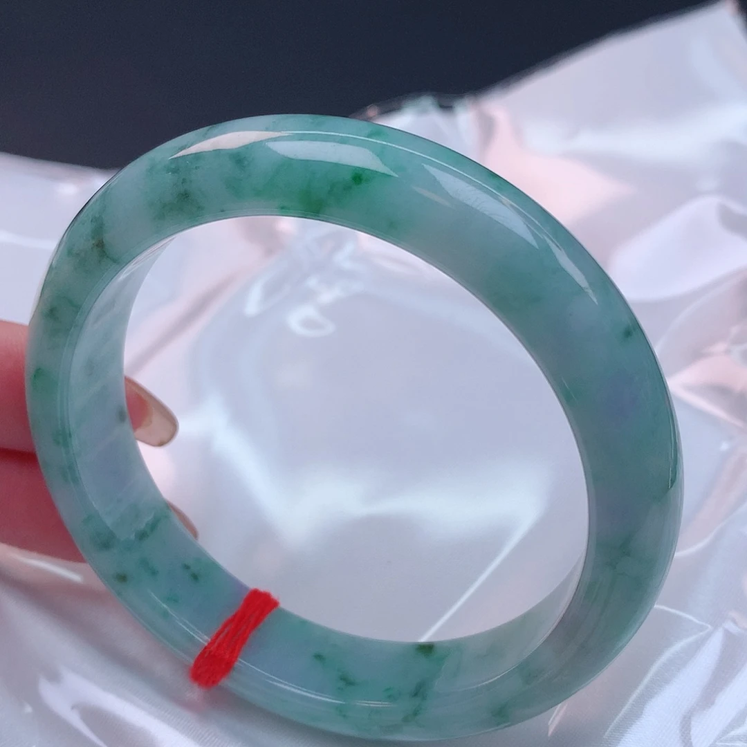 【闪购商品】未镶嵌手镯翡翠58