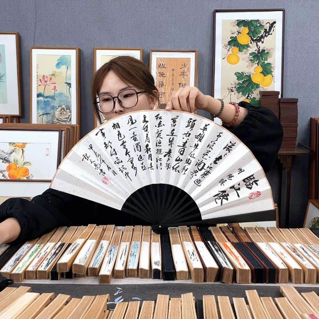 国画福利折扇带中玉扇骨（默认粘好发出）临江仙