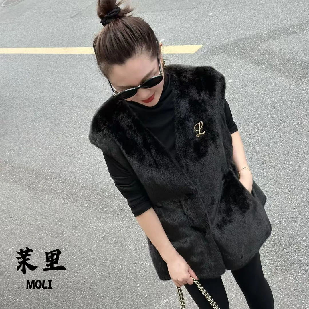 人造皮草  MOLI【茉里】微胖大码 人造皮草北极貂