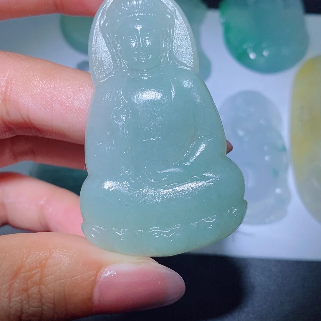 定制翡翠未镶嵌吊坠