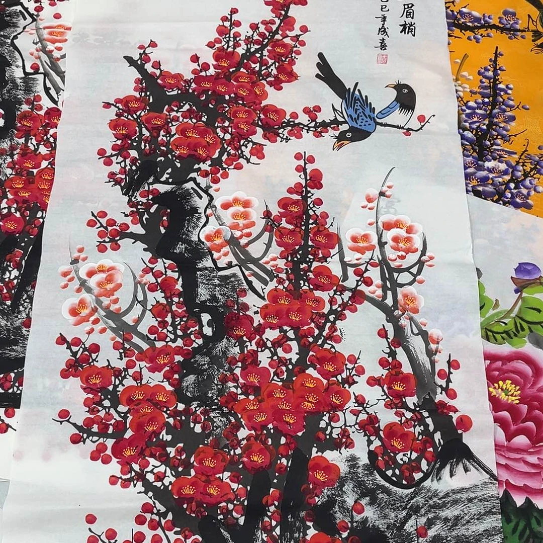 国画国画作品书法作品原稿四尺竖白底梅花