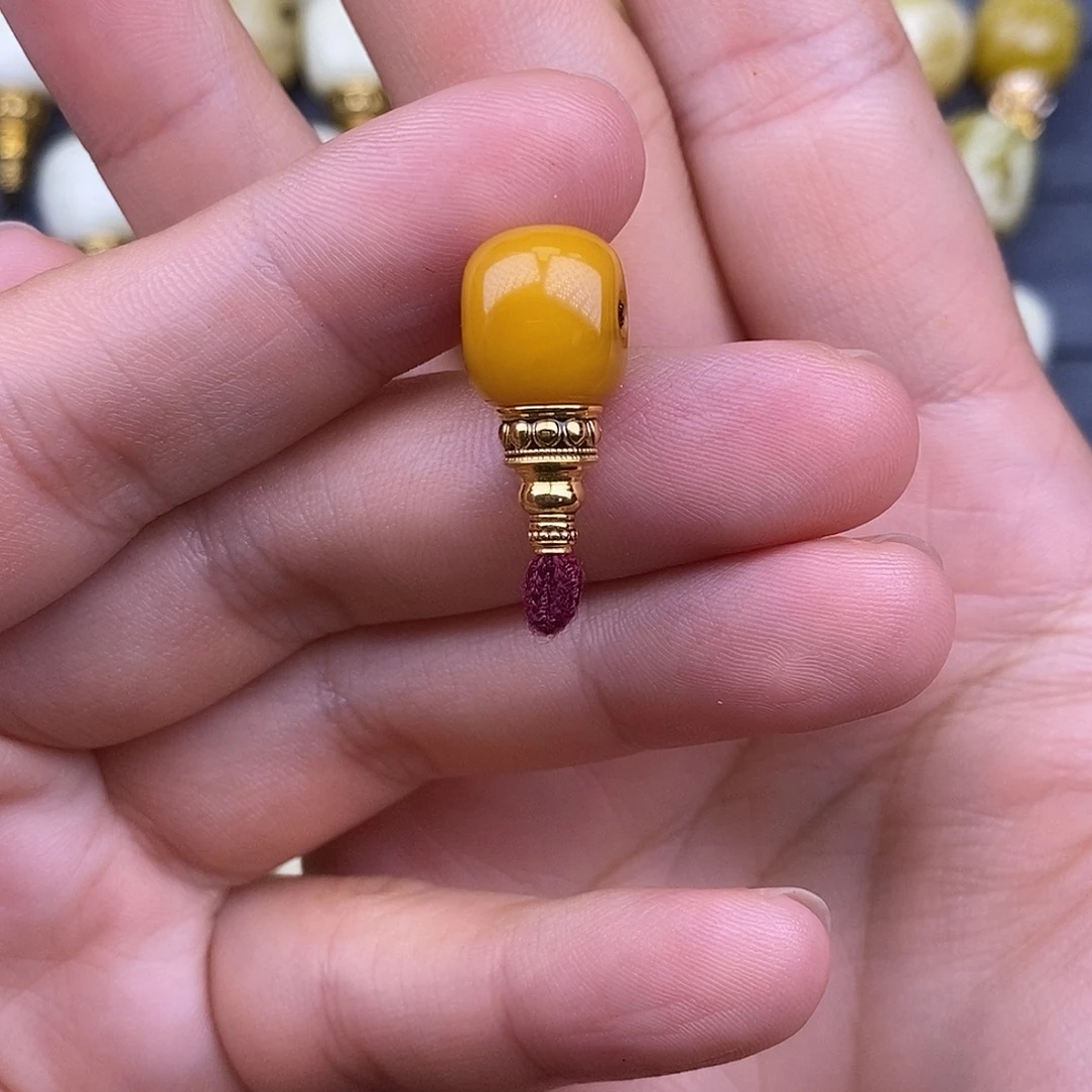 琥珀18K金镶嵌裸石10mm 蜜蜡金塔三通