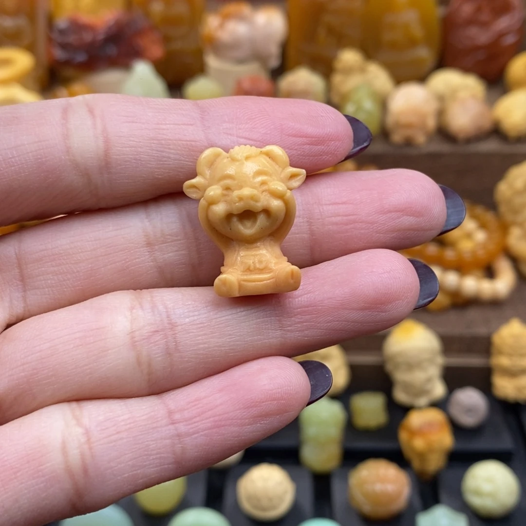 石英质玉颈饰未镶嵌