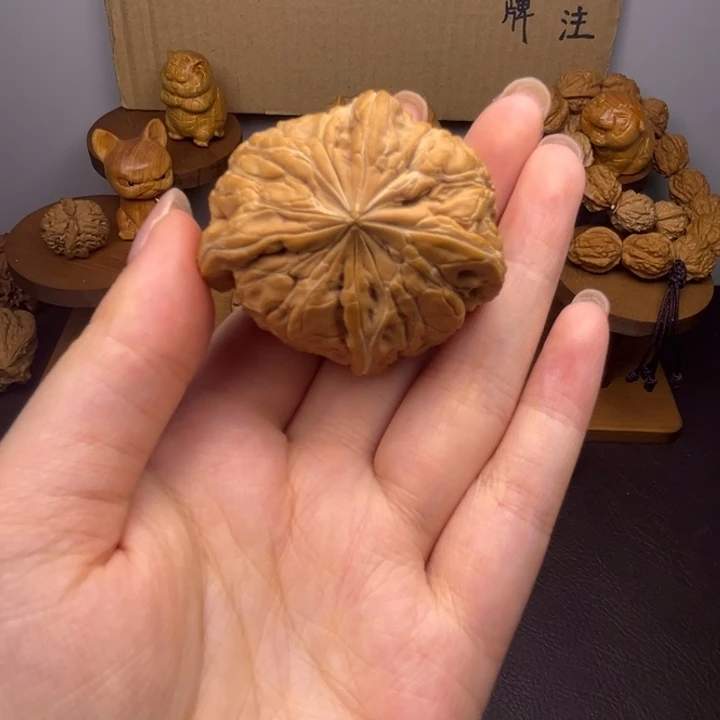 ල***࿐吊坠桃核闷墩单只异型有瑕