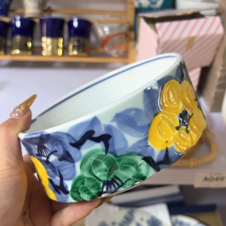 盖碗瓷器直播放漏中