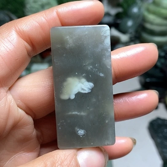 未镶嵌和田玉（糖玉）珠宝半成品