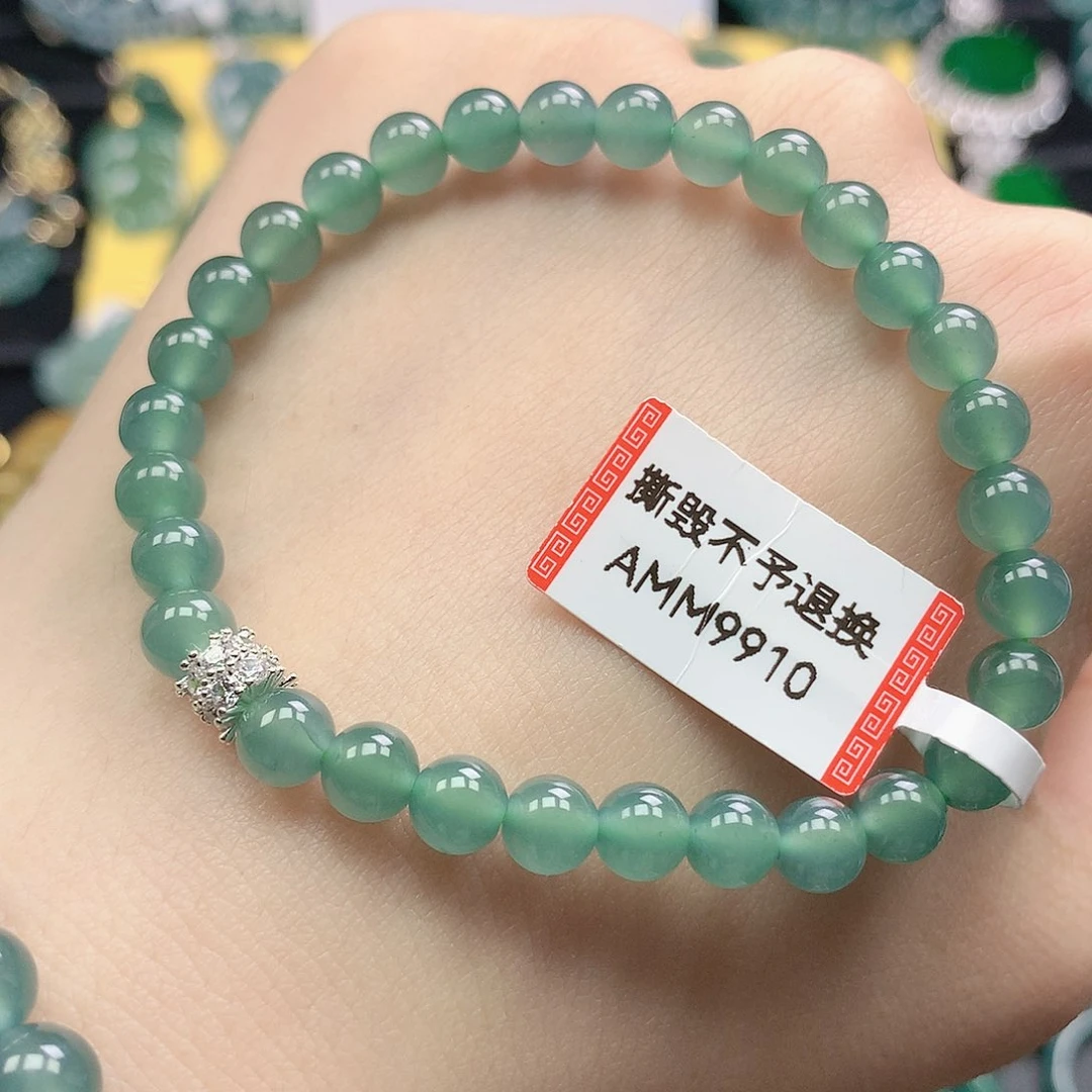 翡翠颈饰未镶嵌手串卡6