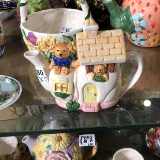 陶瓷500ml卡通壶特价包邮不退换