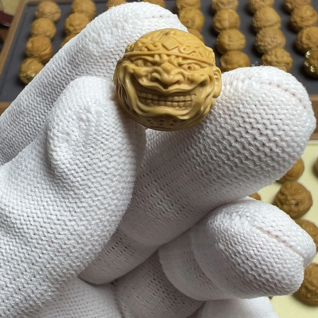 猴头核桃吊坠僧皇尺寸16左右