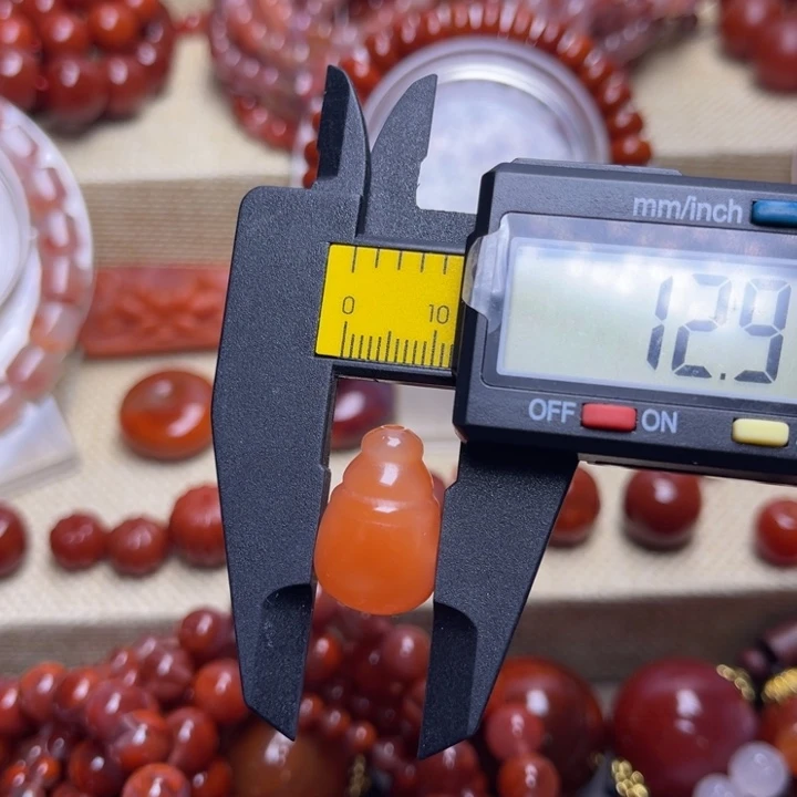 南红玛瑙未镶嵌手链