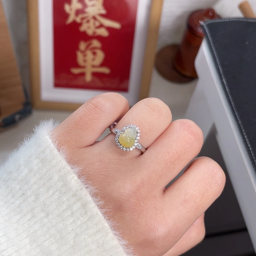 翡翠戒指银S925镶嵌15888