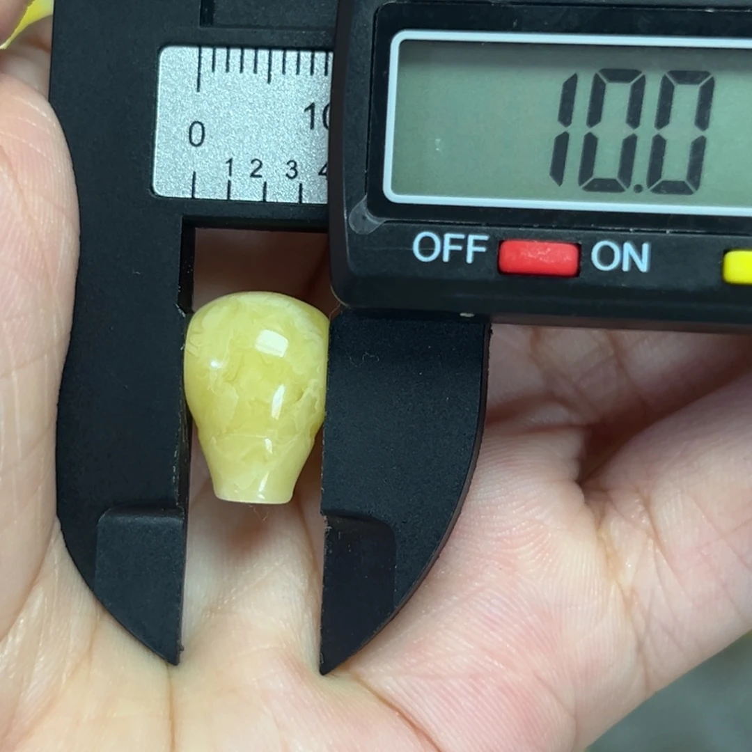好***W裸石琥珀未镶嵌三通