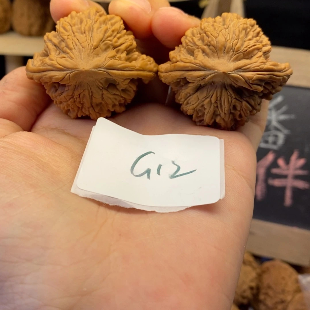 G12麦穗虎头44+无修文玩核桃