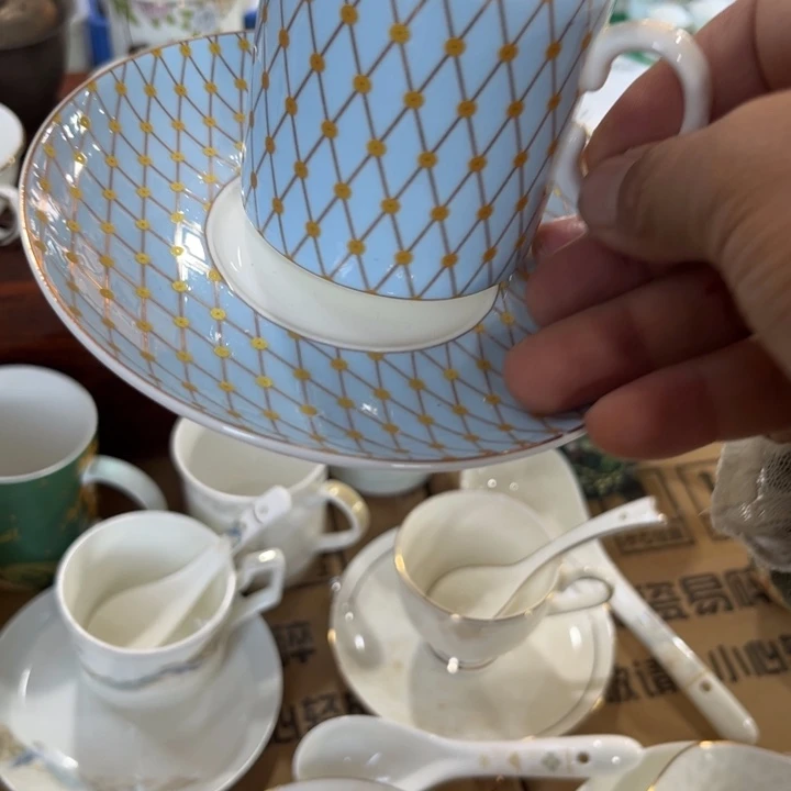 瓷片咖啡杯一个哇塞